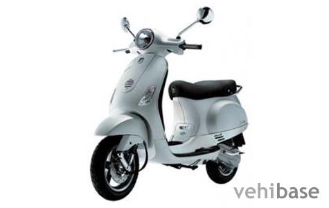 Piaggio Vespa LX125