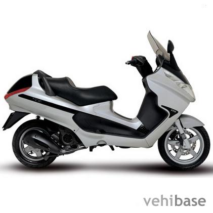 Piaggio X8 125