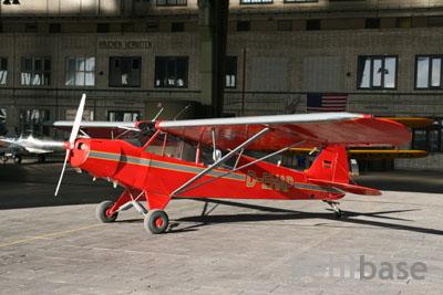 Piper PA-18 Super Cub