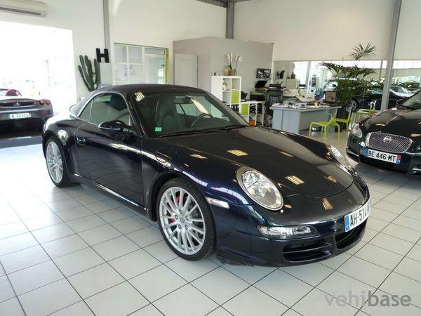 Porsche 911 Carrera 4 Coupe