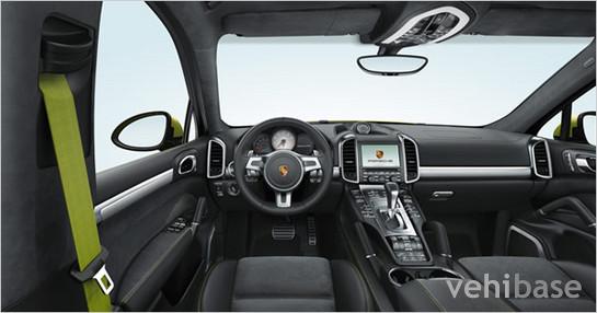 Porsche Cayenne GTS