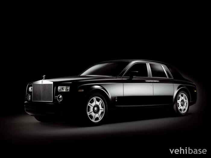 Rolls Royce Phantom Black