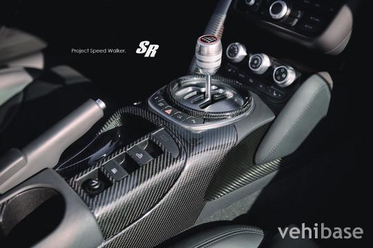 SR Auto Group R8 Spyder Speed Walker