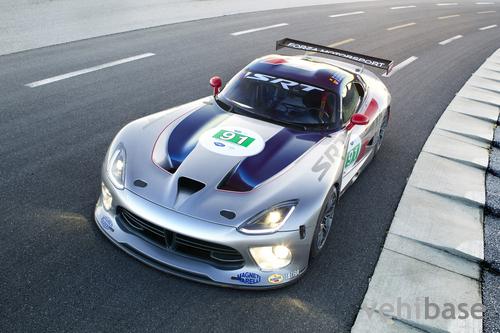 SRT Viper GTS-R