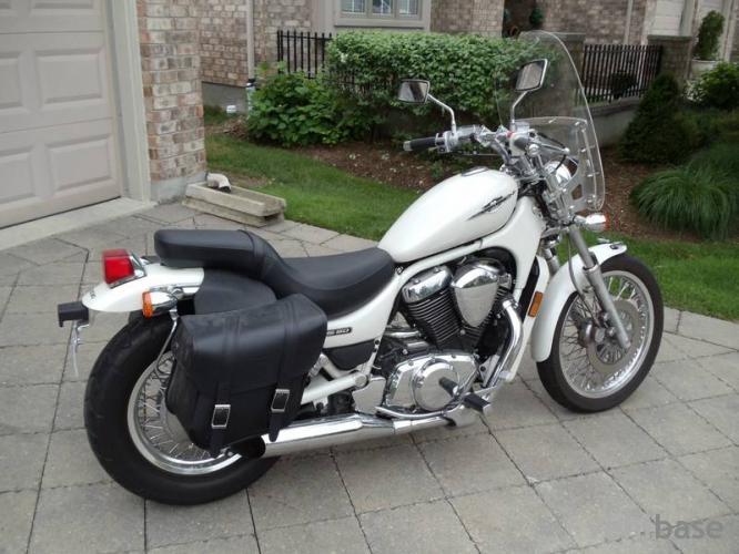 Suzuki Boulevard S50