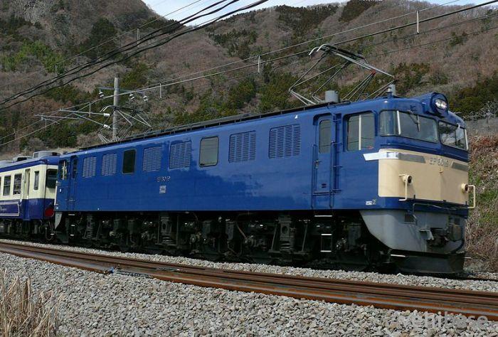 Toshiba JNR Class EF60