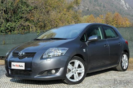 Toyota Auris 2.2 D-4D
