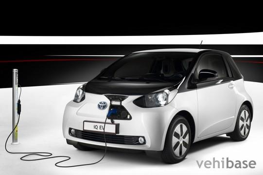 Toyota iQ EV