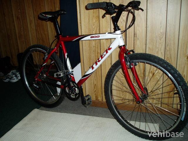 Trek 800 Sport