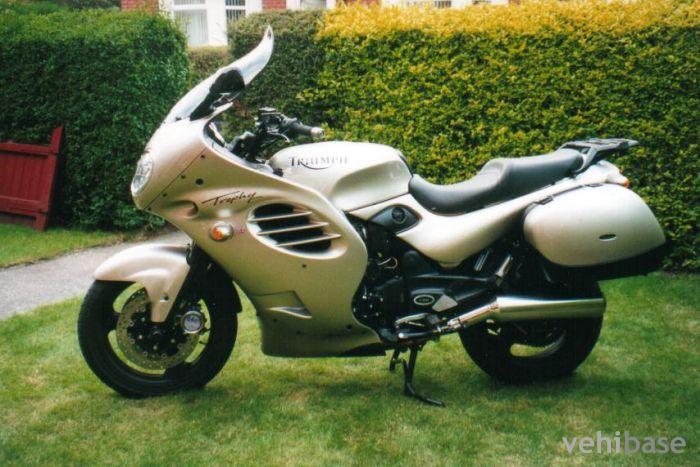 Triumph Trophy 1200