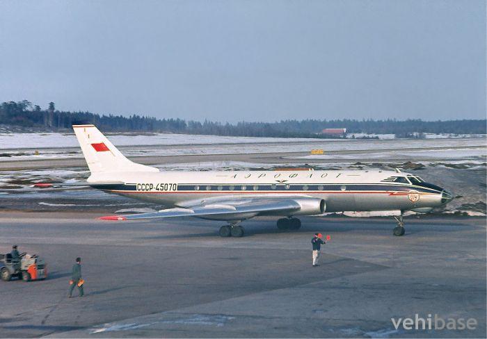 Tupolev Tu-124
