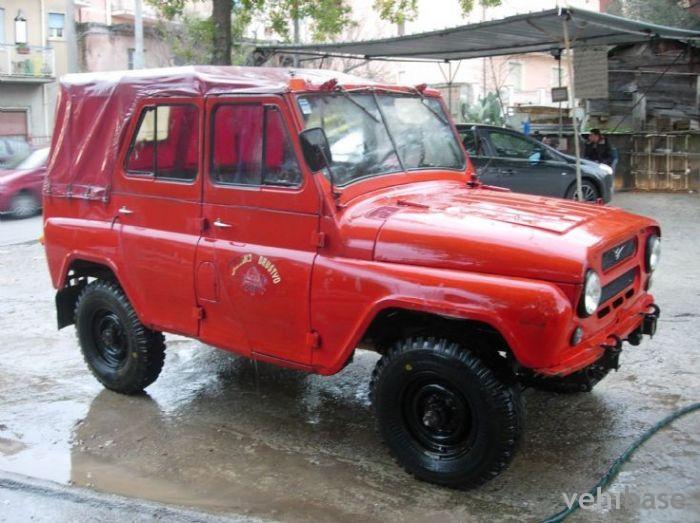 UAZ 469 B