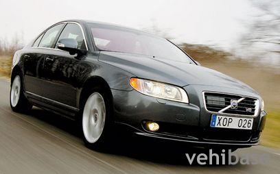 Volvo S80 V8