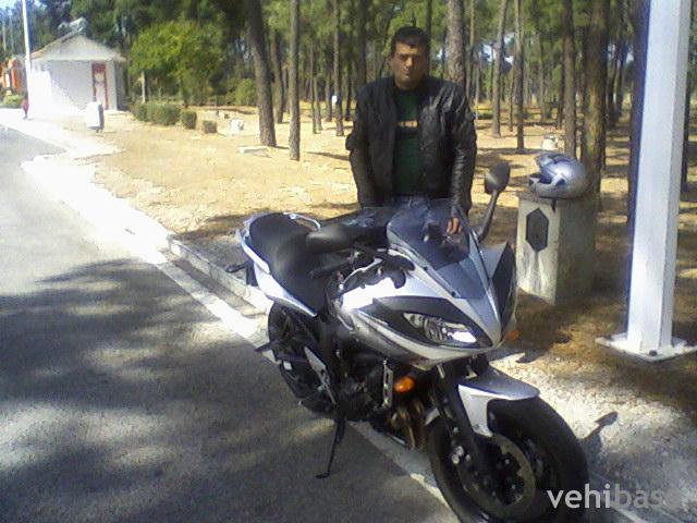 Yamaha FZ6 S2