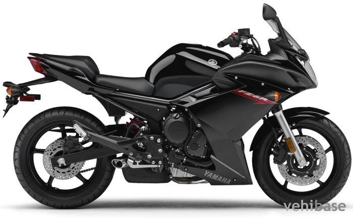 Yamaha FZ6R
