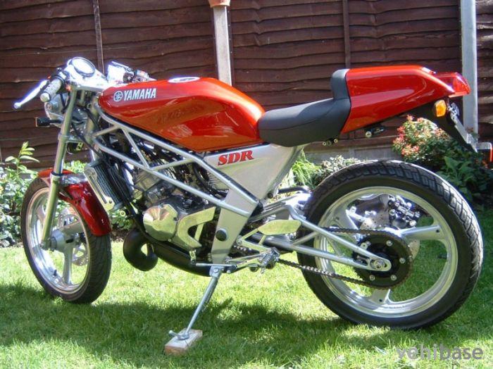 Yamaha SDR 200