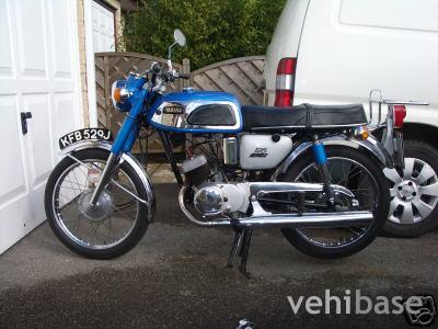 Yamaha YAS 1