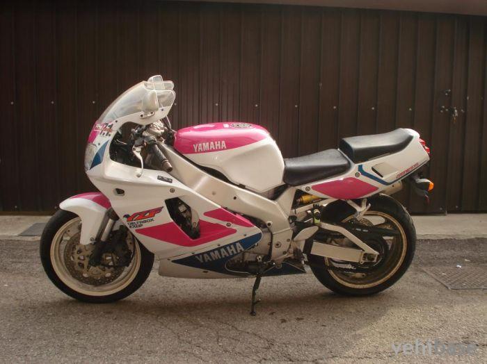 Yamaha YZF 750 R