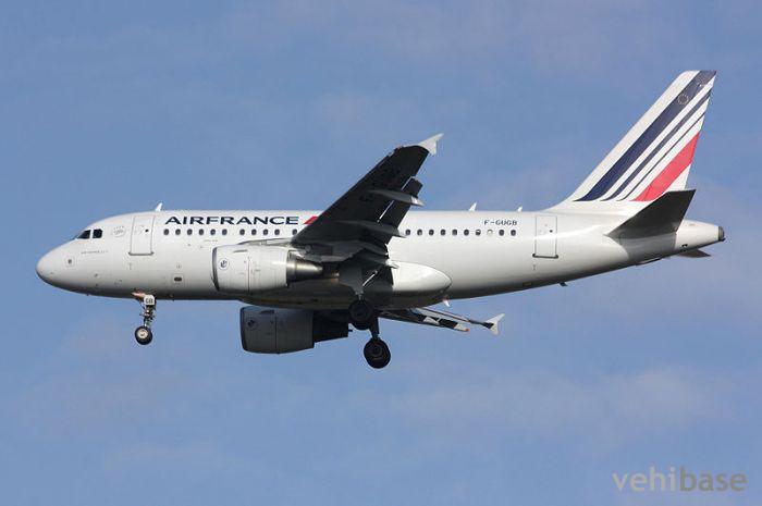 Airbus A318-100