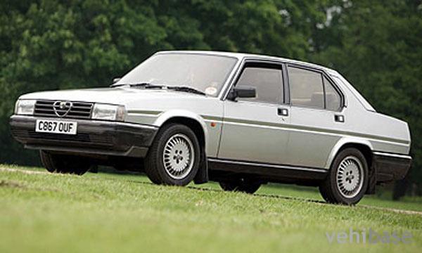 Alfa-Romeo 90 2000