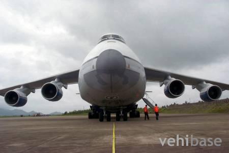Antonov An-124 Condor
