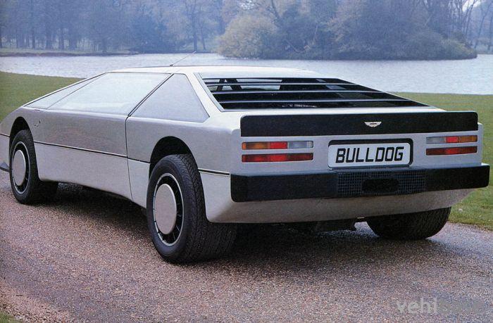 Aston Martin Bulldog