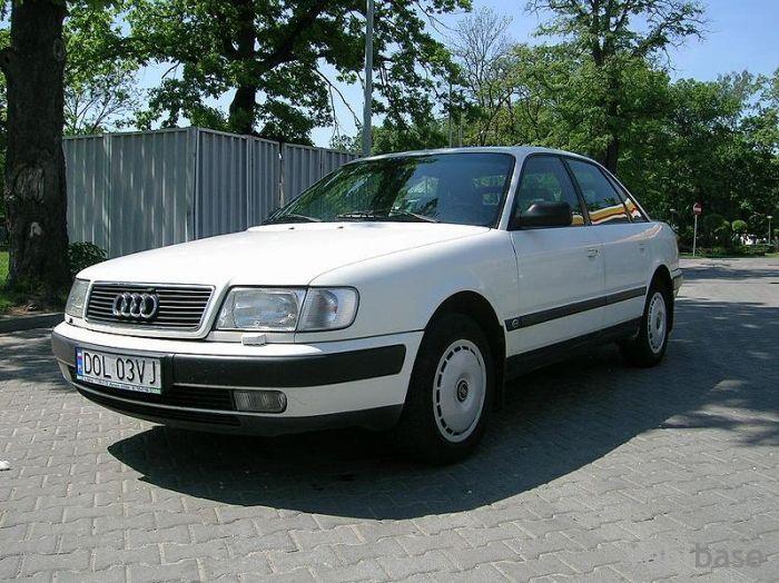 Audi 100 type C4 S4