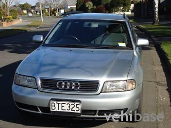 Audi A4 2.4 Quattro