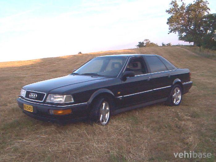 Audi V8