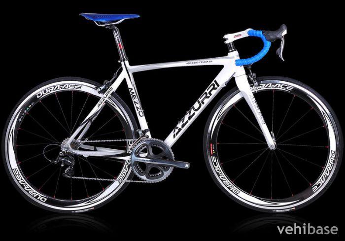 Azzurri Mezzo Team SL