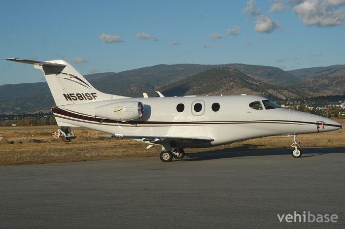 Beechcraft Premier 1
