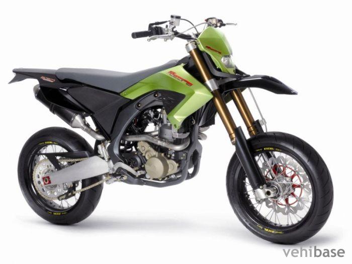 Benelli BX 570 Motard