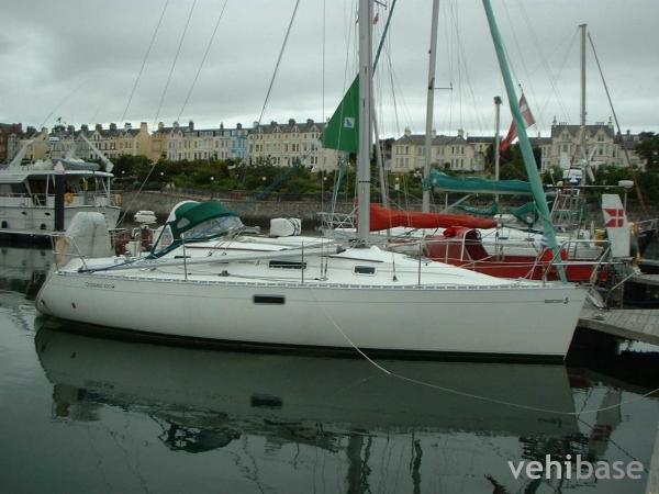 Beneteau Oceanis 300