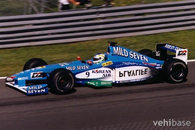 Benetton B199
