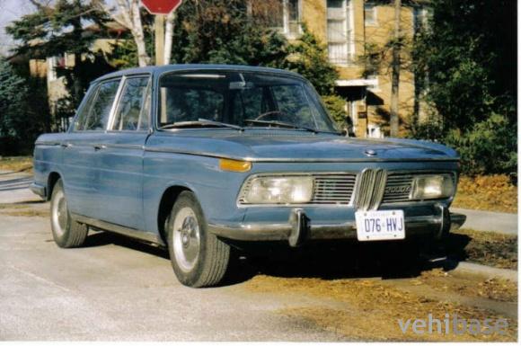 BMW 2000 (E08)