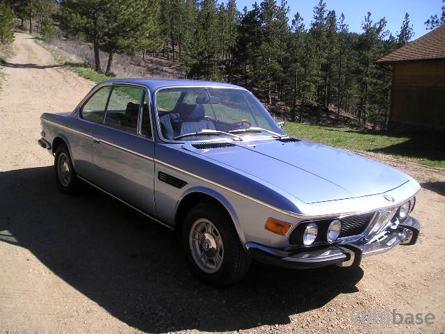 BMW 3.0 CSi (E09)