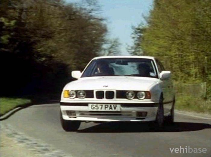 BMW 530i (E34)