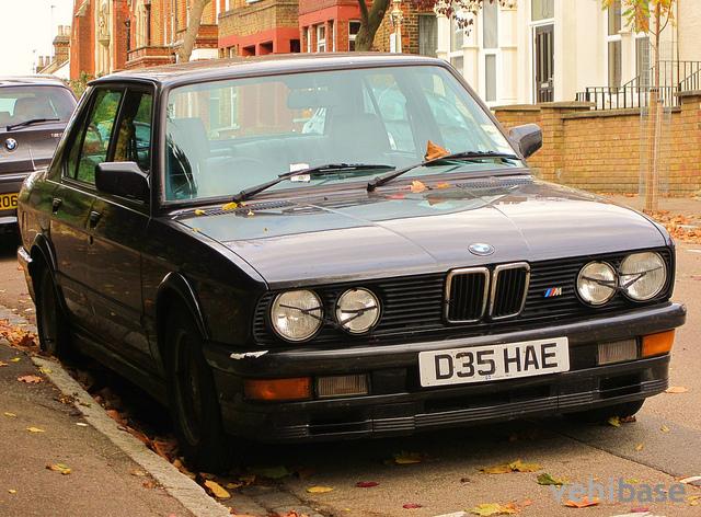 BMW 535i (E28)