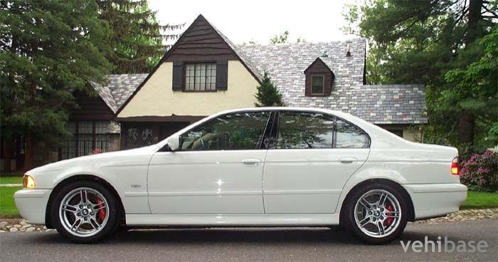 BMW 540i (E39)