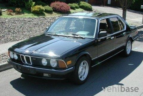 BMW 735i (E23)