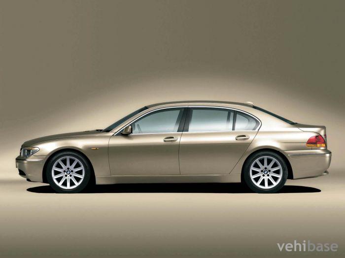 BMW 750i (E65)