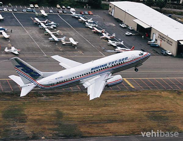 Boeing 737-500