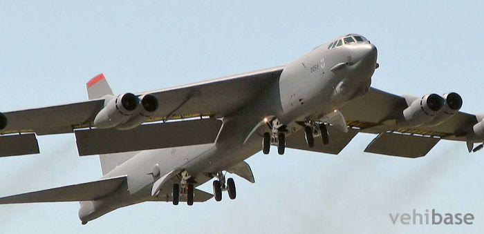 Boeing B-52 Stratofortress