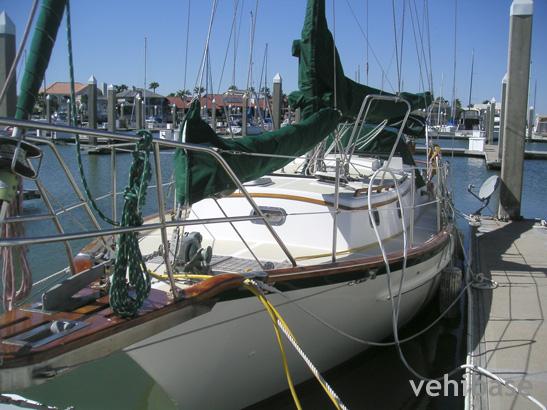 Cabo Rico 34