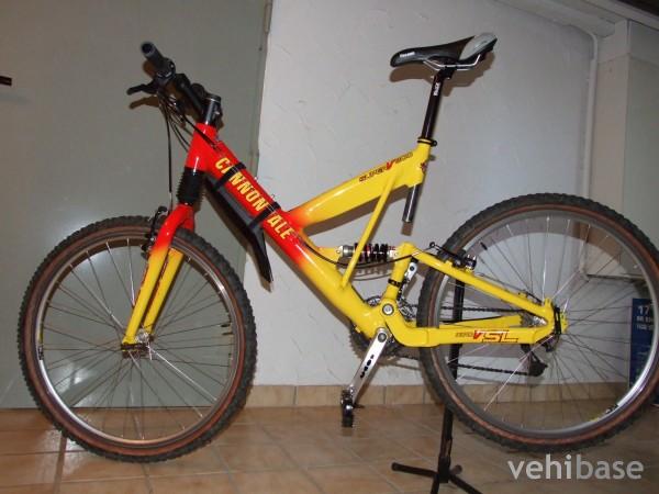 Cannondale Super V 800