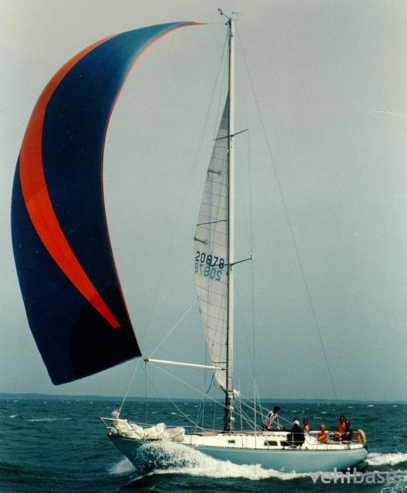 Capital Yachts Newport 41S
