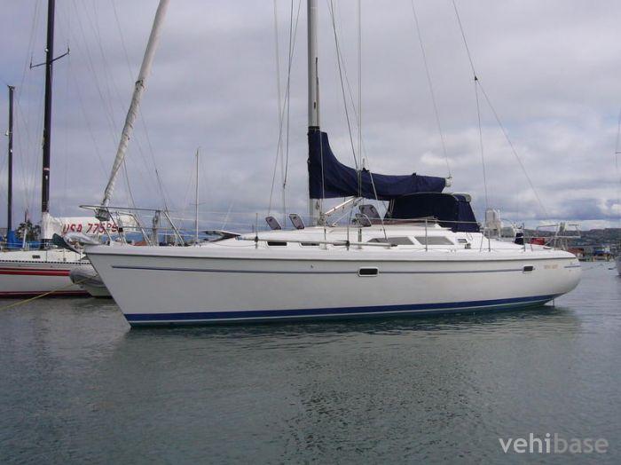 Catalina 380
