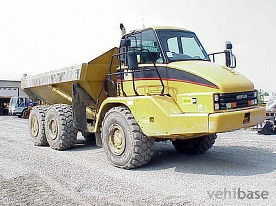 Caterpillar 725