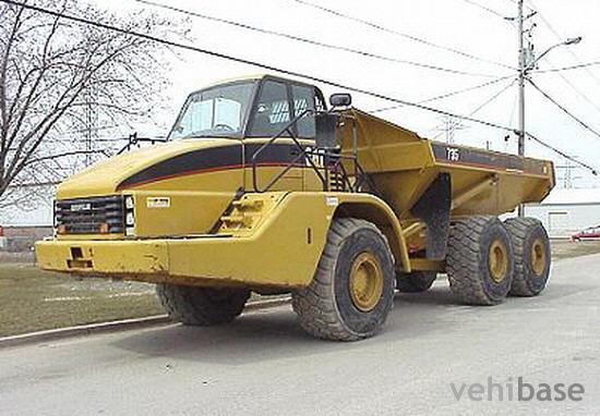 Caterpillar 735