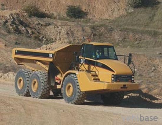 Caterpillar 740